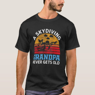 Camiseta Un abuelo paracaidista nunca envejece Paracaidism