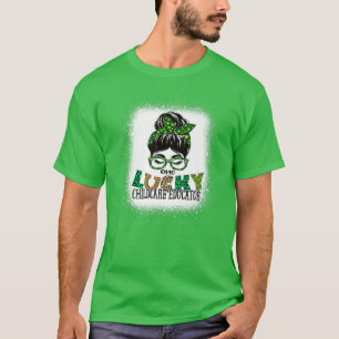 Camiseta Un afortunado educador en cuidado infantil destruy