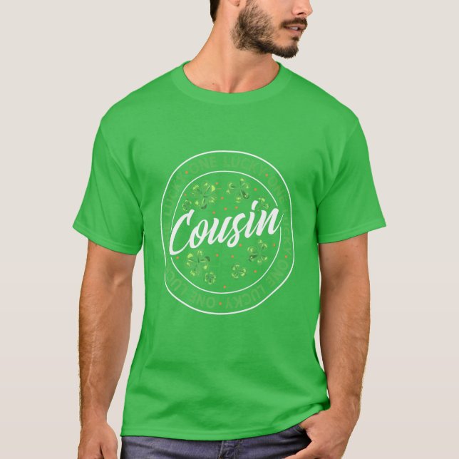 Camiseta Un afortunado primo St. Patricks Day Shamrock Irel (Anverso)