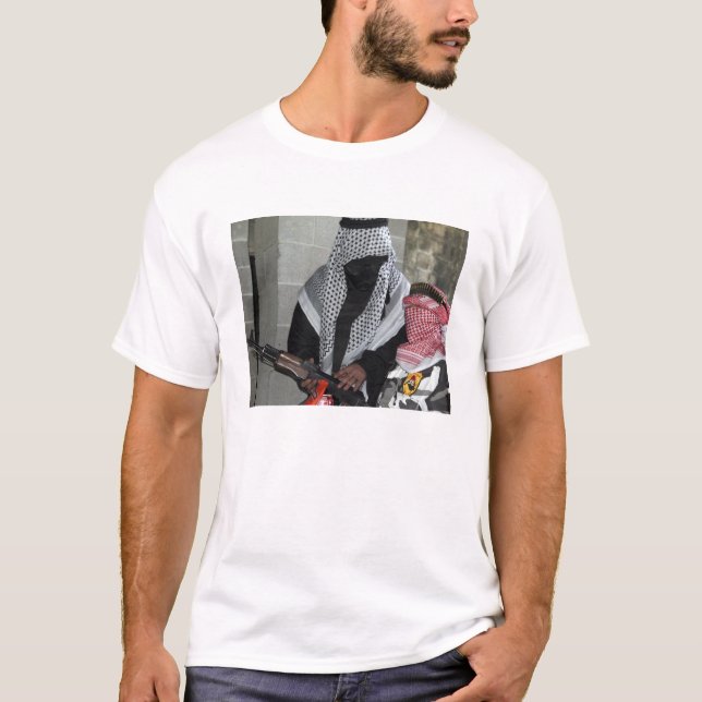 Camiseta Un agresor enemigo que juega un papel maniobra un  (Anverso)