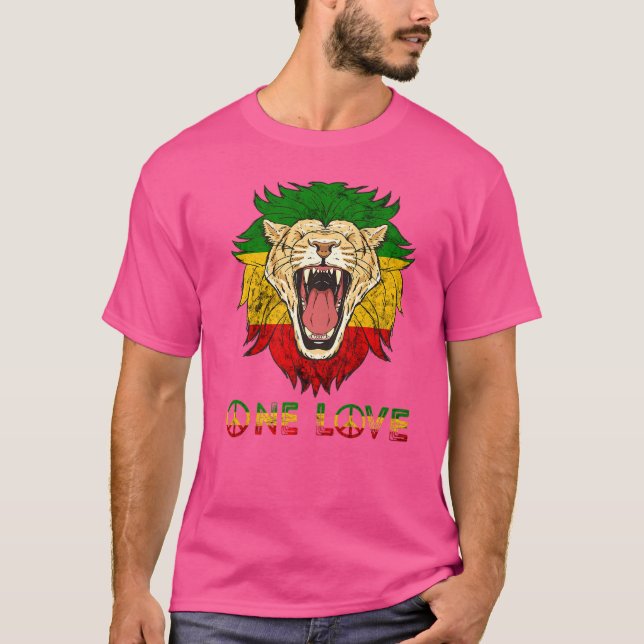 Camiseta Un Amor Rasta Reggae León De Judah Hippie Rastafa (Anverso)