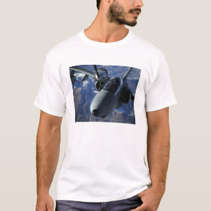 Camiseta Un AMX italiano es reaprovisionado de combustible