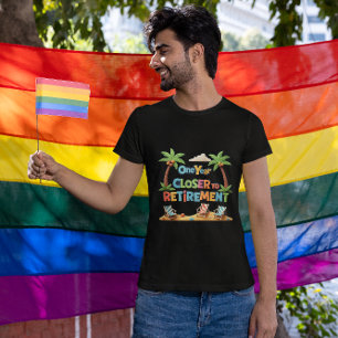 Camiseta Un año más cerca de los jubilados