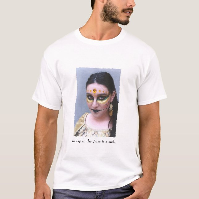 Camiseta Un ASP en la hierba (Anverso)