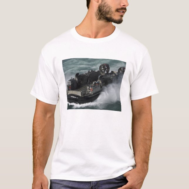 Camiseta Un avión de aterrizaje de la marina estadounidense (Anverso)