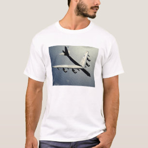 Camiseta Un B-52 Stratofortress en vuelo