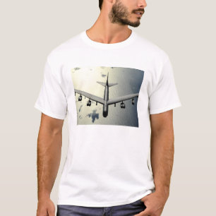 Camiseta Un B-52 Stratofortress en vuelo 2