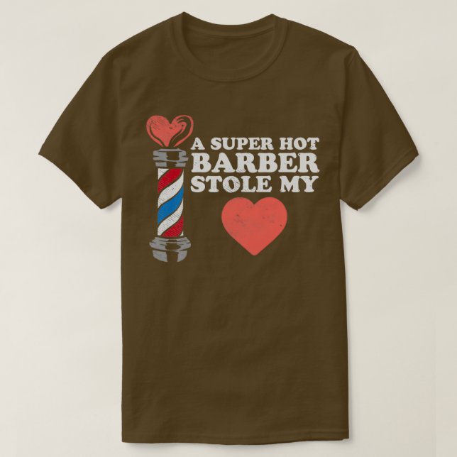 Camiseta Un barbero súper caliente me robó el corazón 2 (Diseño del anverso)