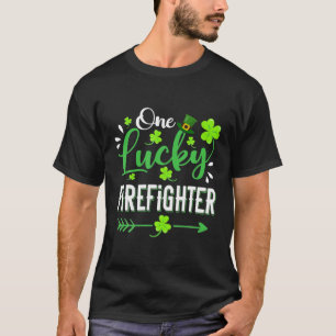 Camiseta Un bombero afortunado Shamrock Leprechaun Gorra Pa