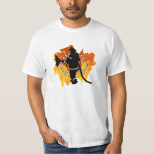 Camiseta Un bombero en llamas