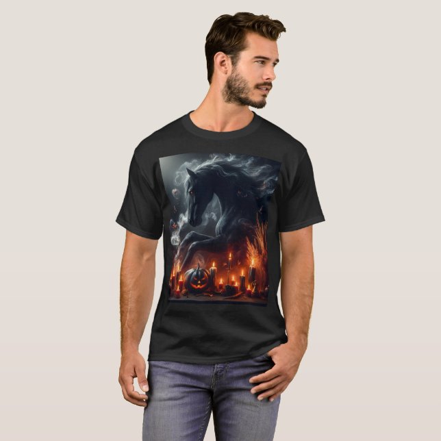 Camiseta Un caballo negro por la espalda está rodeado de ve (Anverso completo)