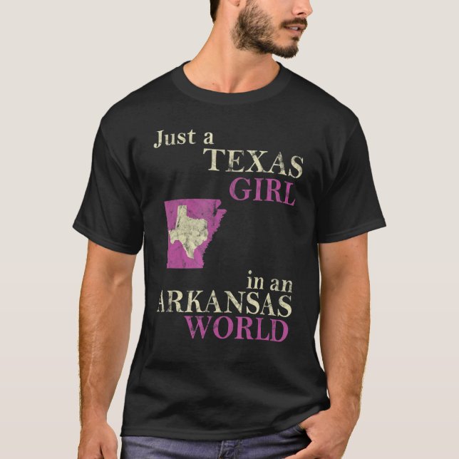 Camiseta Un Chica De Texas En Un Mundo De Arkansas (Anverso)