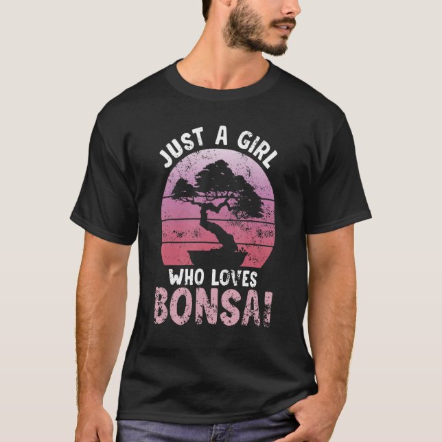 Camiseta Un Chica que ama el bonsai japonés (Anverso)