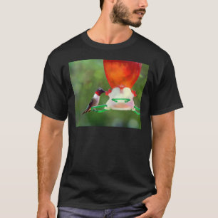 Camiseta Un colibrí con trompetas de rubí