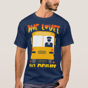 Camiseta Un conductor de bus que conduce a la escuela