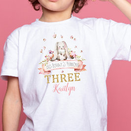 Camiseta Un conejo cumple tres años