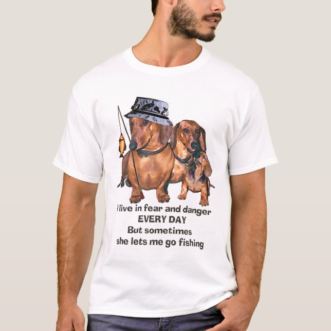 Camiseta Un Dachshund de la pesca (Anverso)