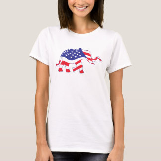 Camiseta Un elefante hecho con la bandera de Estados Unidos