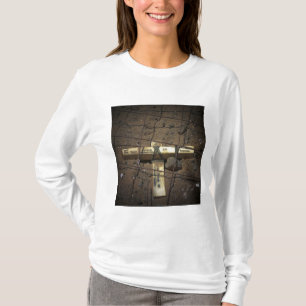Camiseta Un equipo de la reparación del camino pone una
