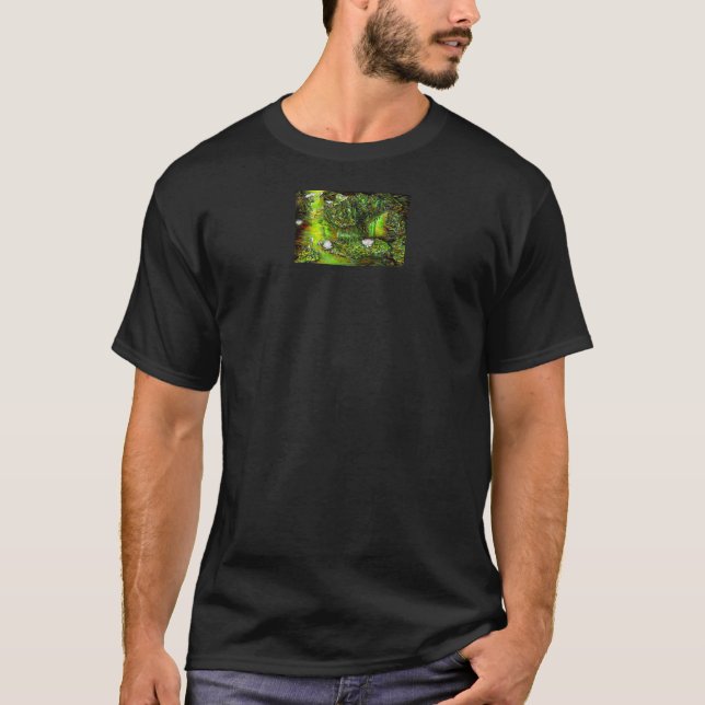 Camiseta Un Estanque con Pensamientos Impuros (Anverso)