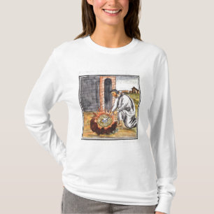 Camiseta Un europeo contratado a hacer un relicario