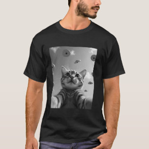 Camiseta Un extraño gato selfie OVNI que domina a un gato e