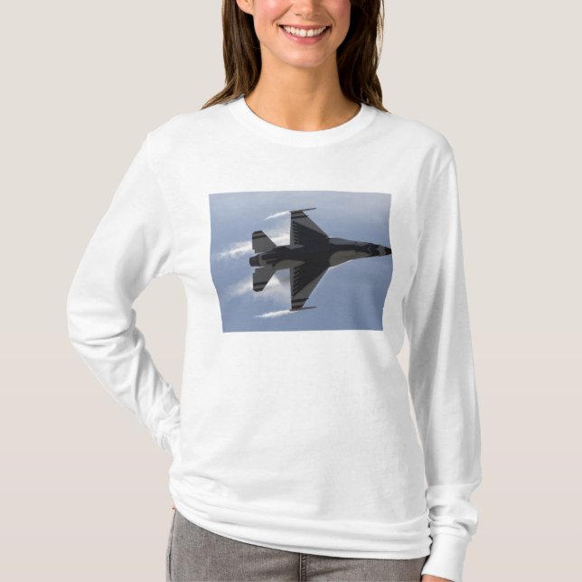 Camiseta Un F-16 Fighting Falcon provoca altos G (Anverso)
