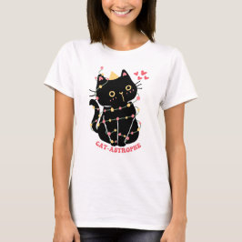 Camiseta Un gatito negro en una catástrofe de gatos
