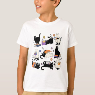 Camiseta Un gatito negro fantasma leyendo libros Halloween