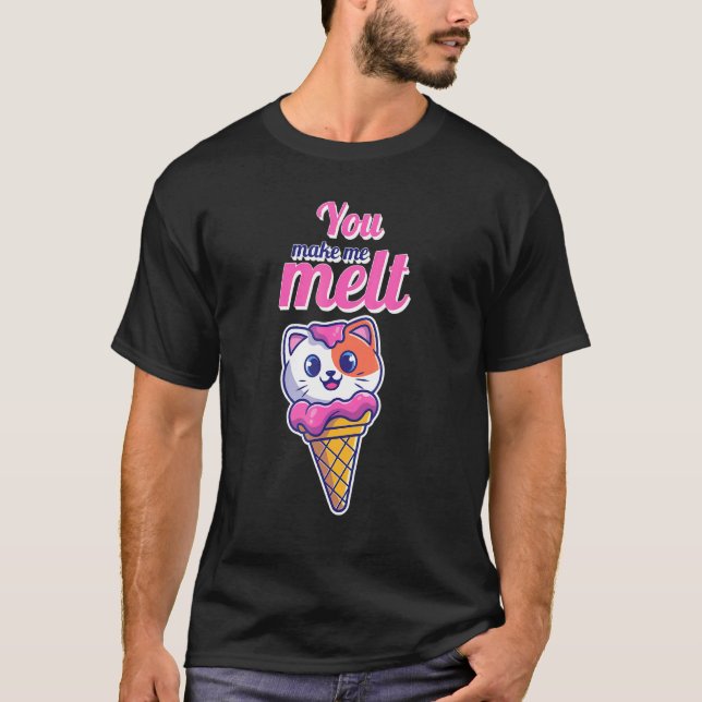 Camiseta Un Gato Aburrido En Un Cono Me Haces Mellar El Amo (Anverso)