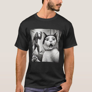 Camiseta Un gato asustado y gracioso se toma selfie con Big