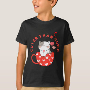 Camiseta Un Gato De Kawaii En Mug Fur Mom Kitten