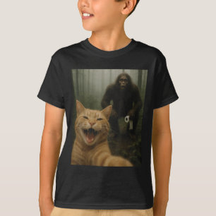 Camiseta Un gato gracioso sorprendió a Happy Selfie con Big