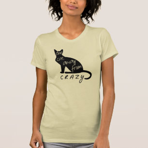 Camiseta Un gato lejos de LOCO