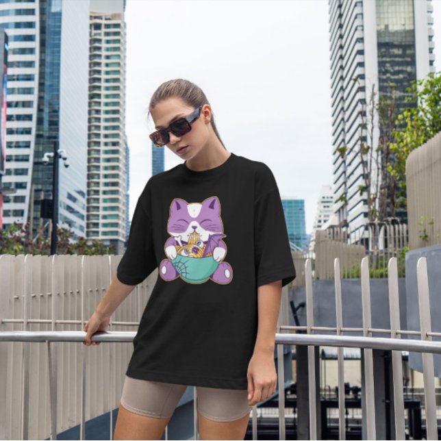 Camiseta Un gato lindo comiendo Halloween Ramen (Subido por el creador)
