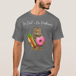 Camiseta Un gato marrón gracioso con un perro caliente y un