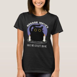 Camiseta Un gato negro gracioso ama la película del terror