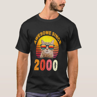 Camiseta Un gato vintage de 22 años asombroso desde 2000