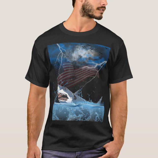 Camiseta un gran tiburón saltando del agua durante un sinie (Anverso)