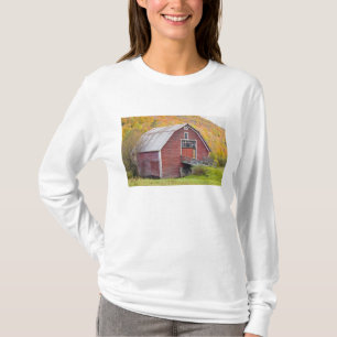 Camiseta Un granero en las Montañas Verdes de Vermont. Hanc