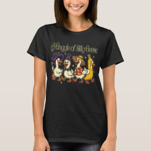 Camiseta Un grupo de gansos tontos en completo caos de disf