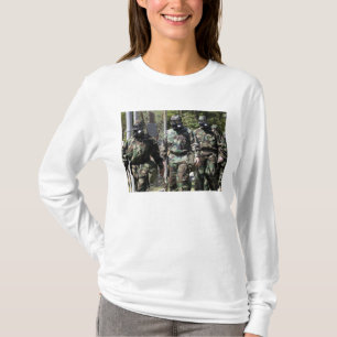 Camiseta Un grupo de participantes solares del desafío
