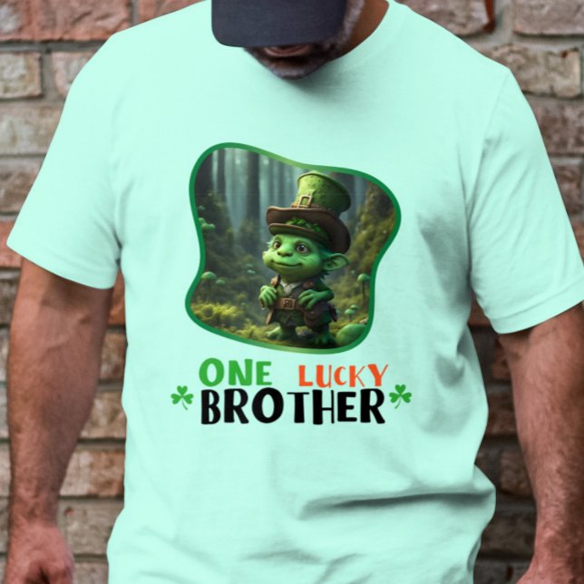 Camiseta Un Hermano Afortunado - Calle Shamrockin' (Subido por el creador)