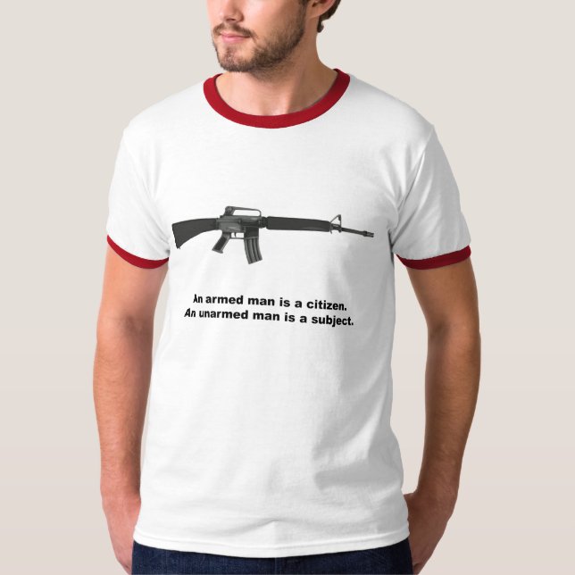 Camiseta Un hombre armado (Anverso)