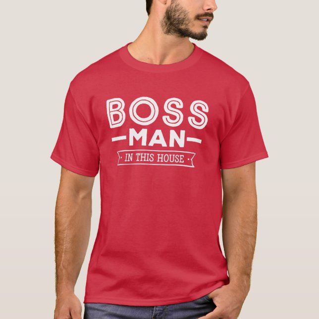Camiseta Un Hombre Divertido En Esta Casa (Anverso)