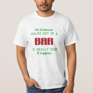 Camiseta Un irlandés sale de una barra…