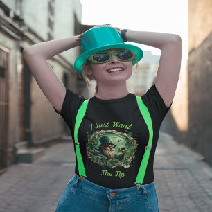 Camiseta Un Leprechaun Brillante Salvando Una Pinta