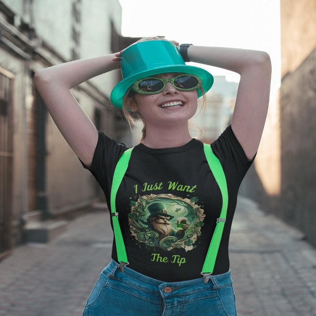 Camiseta Un Leprechaun Brillante Salvando Una Pinta (Subido por el creador)