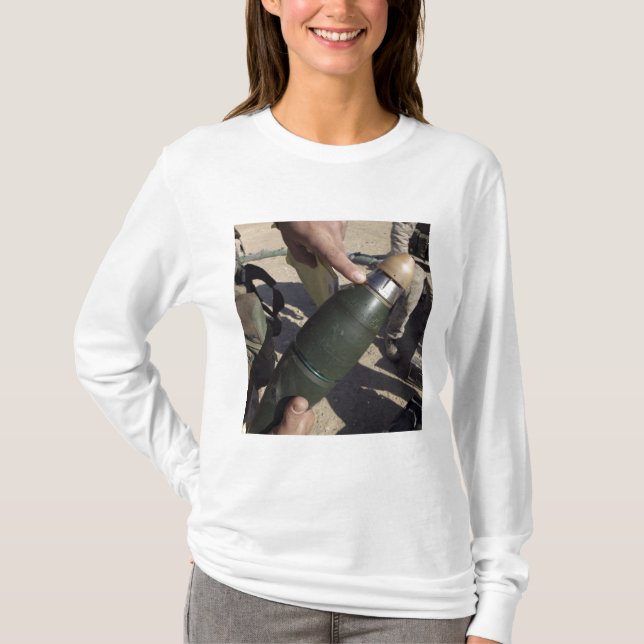 Camiseta Un líder de escuadrón señala la configuración de r (Anverso)