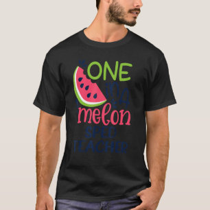 Camiseta Un Maestra En Melón Saluda El Verano
